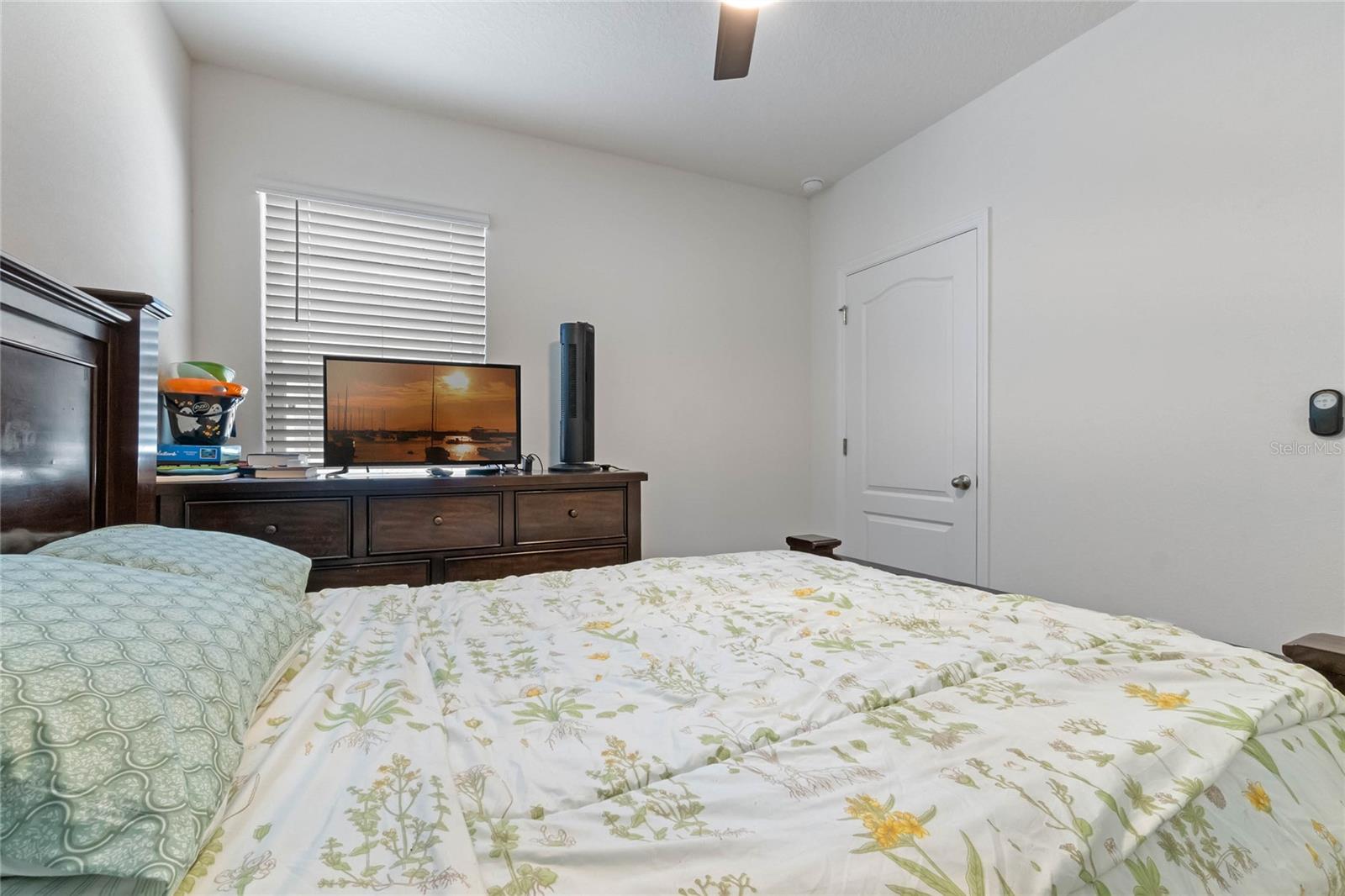 Image 18 of 45 For 1774 Walnut Creek Drive