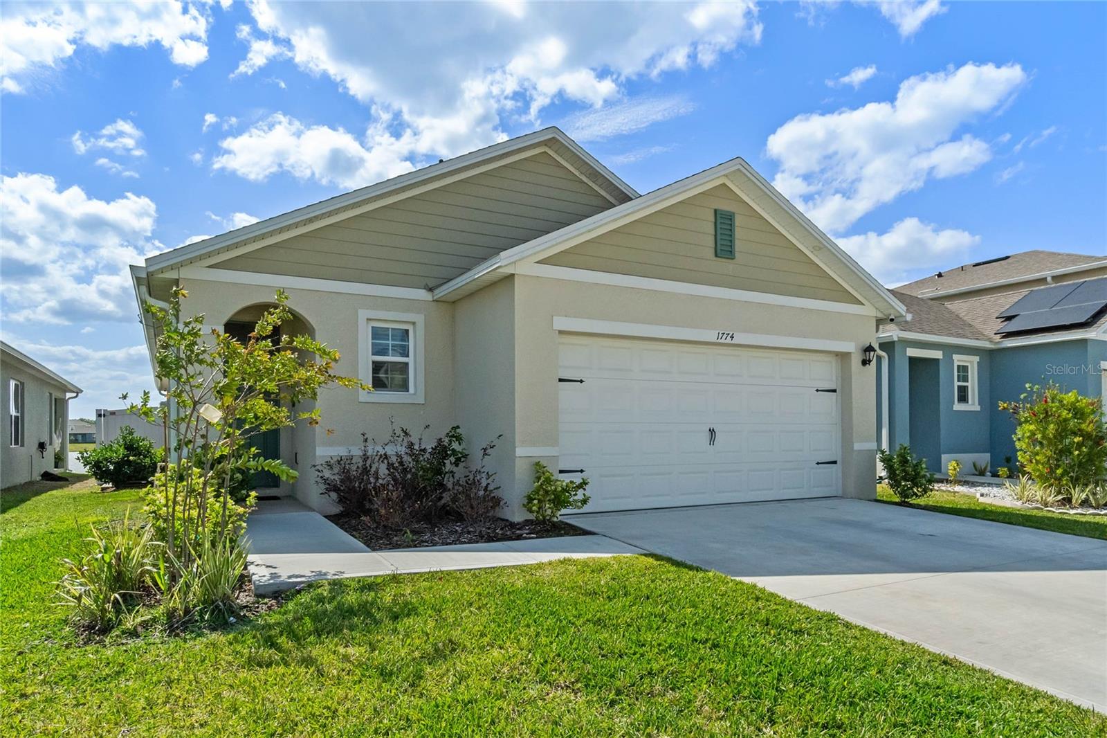 Image 4 of 45 For 1774 Walnut Creek Drive