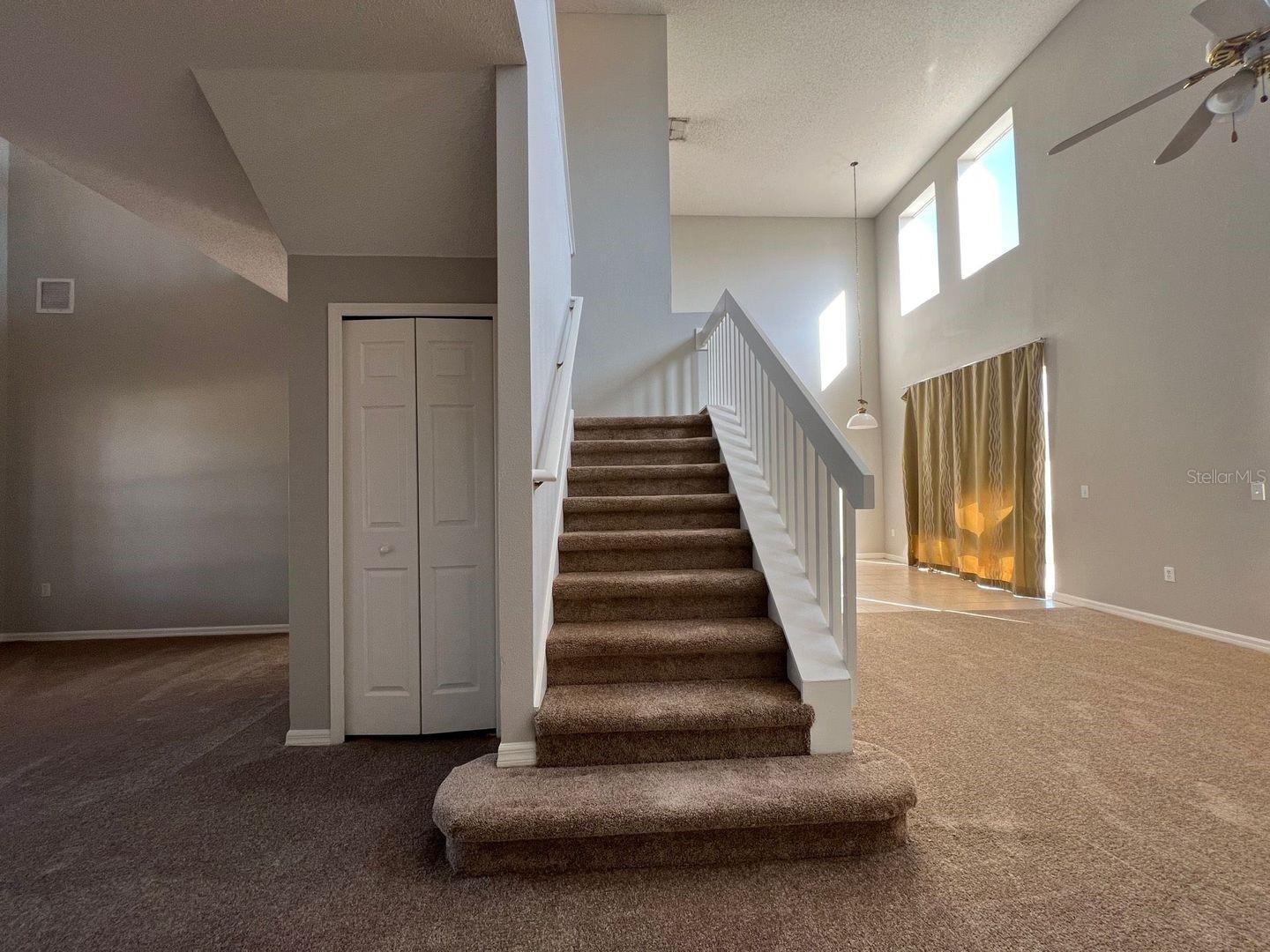 Image 20 of 29 For 340 Cimarron Court