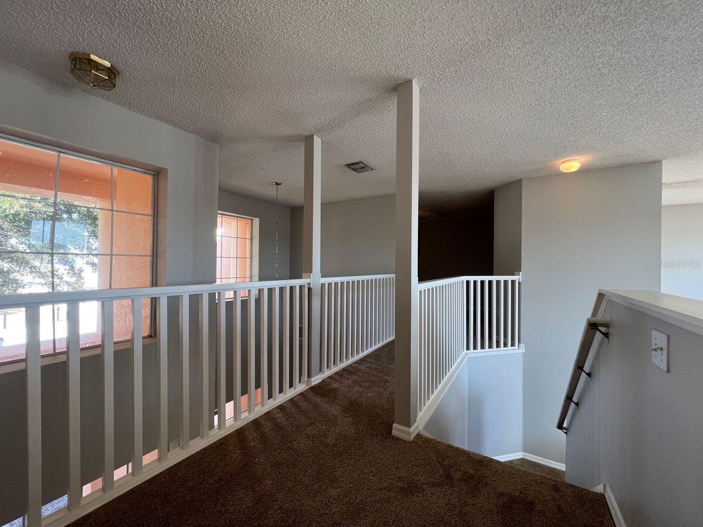 Image 24 of 29 For 340 Cimarron Court