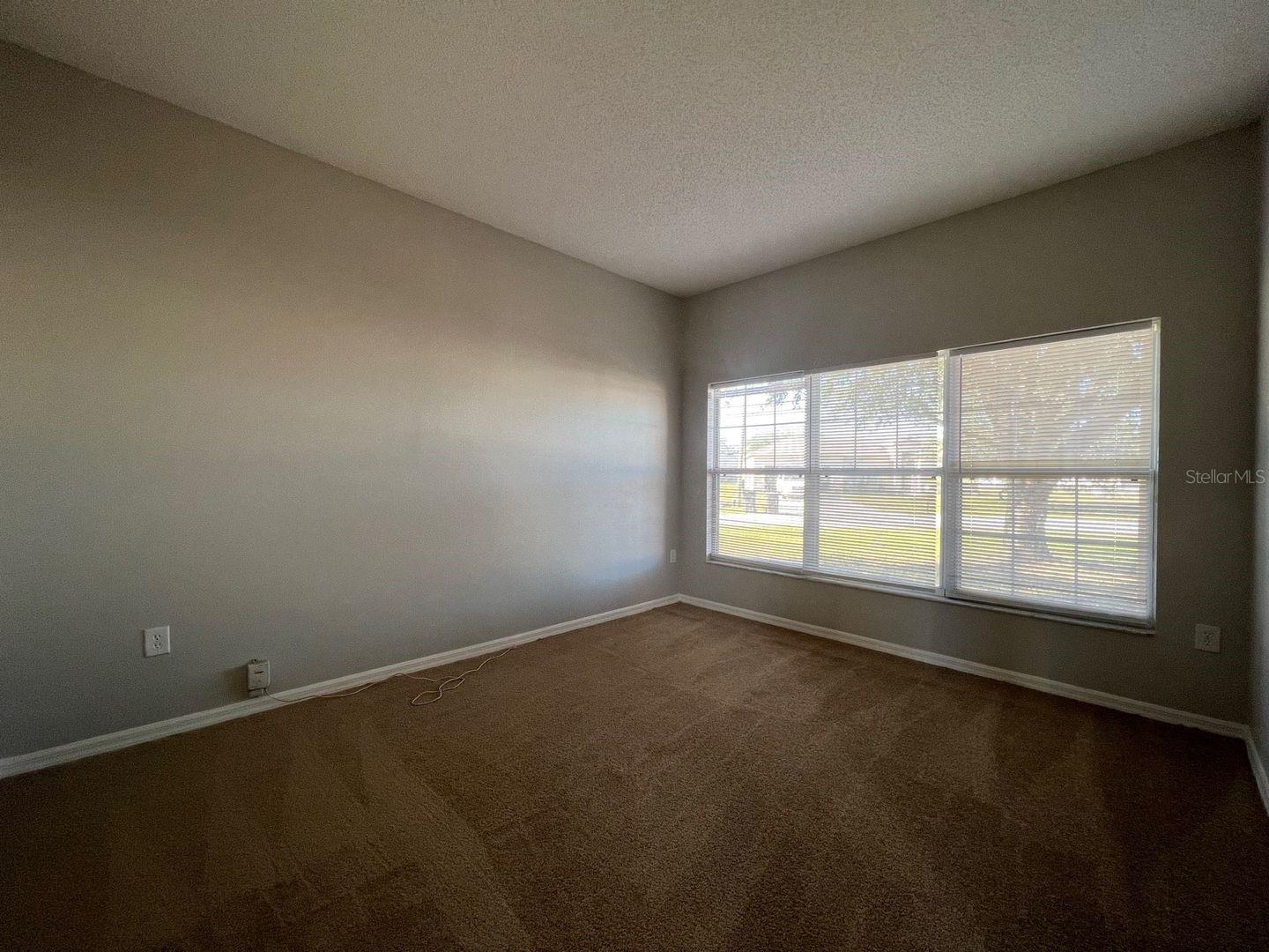 Image 6 of 29 For 340 Cimarron Court