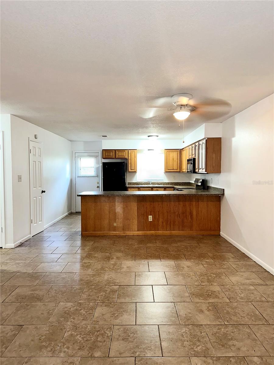 Image 2 of 15 For 1133 Clifford Avenue