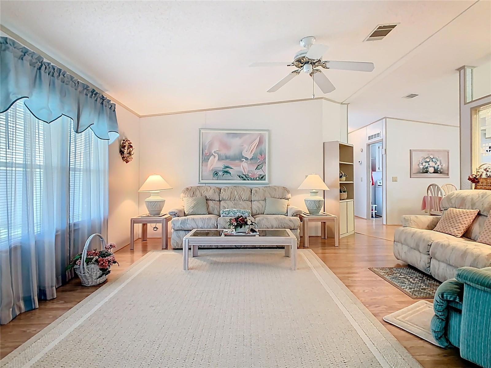 Image 11 of 45 For 225 Patricia Place