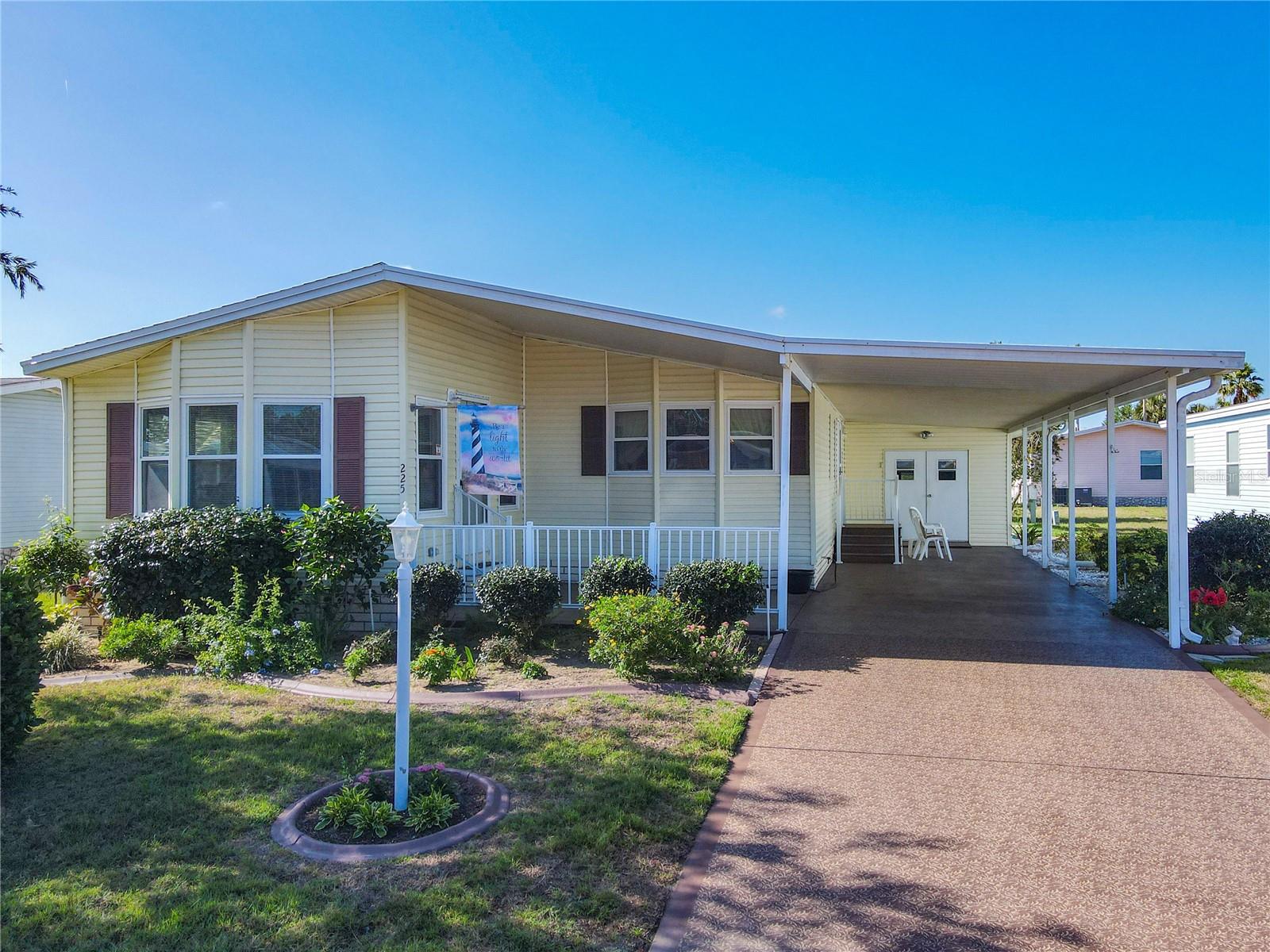 Image 6 of 45 For 225 Patricia Place