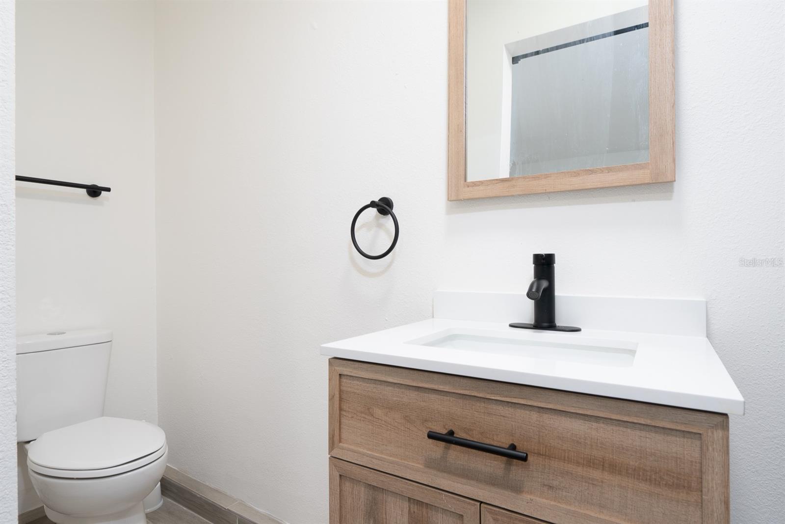 Listing photo id 21 for 673 Madrid Drive