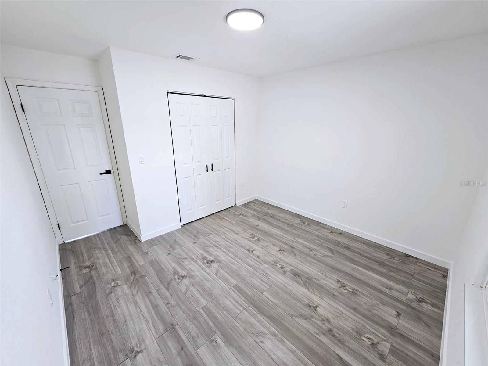Listing photo id 39 for 673 Madrid Drive
