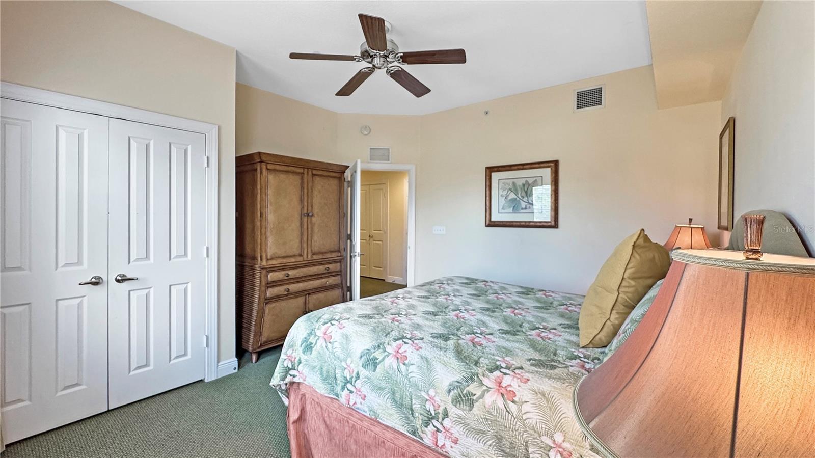 Image 21 of 46 For 7683 Heritage Crossing Way 202