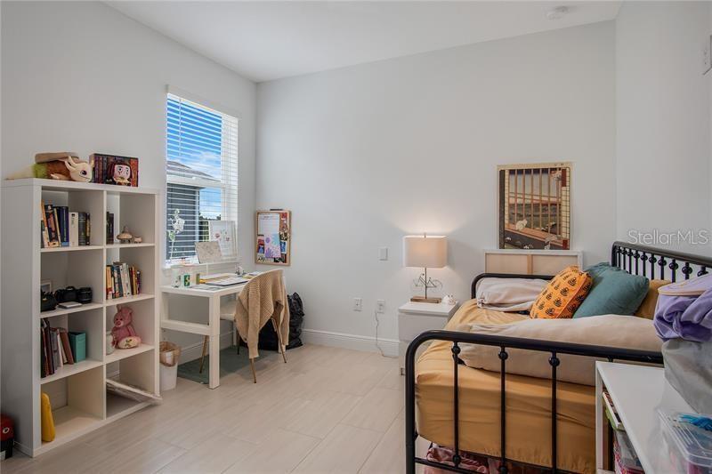 Image 12 of 20 For 18863 Rawson Street