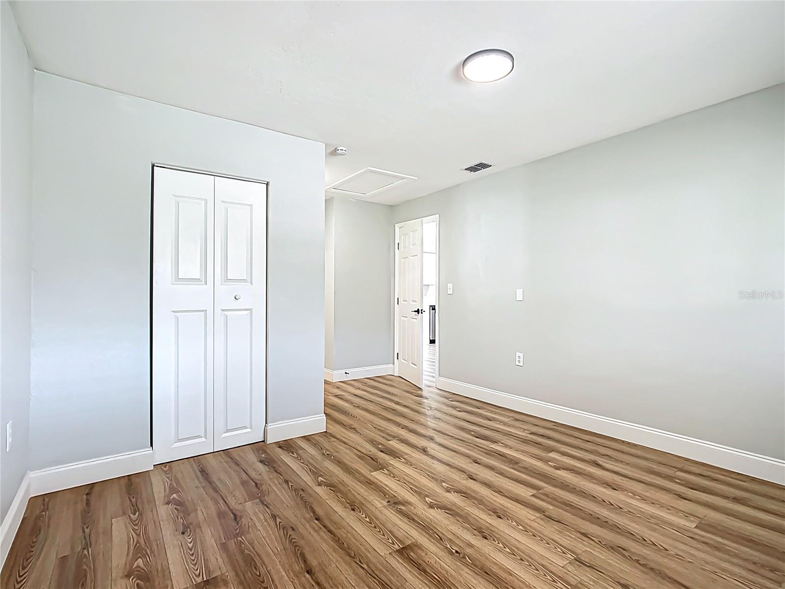 Image 10 of 25 For 43 Sj Kellner Boulevard