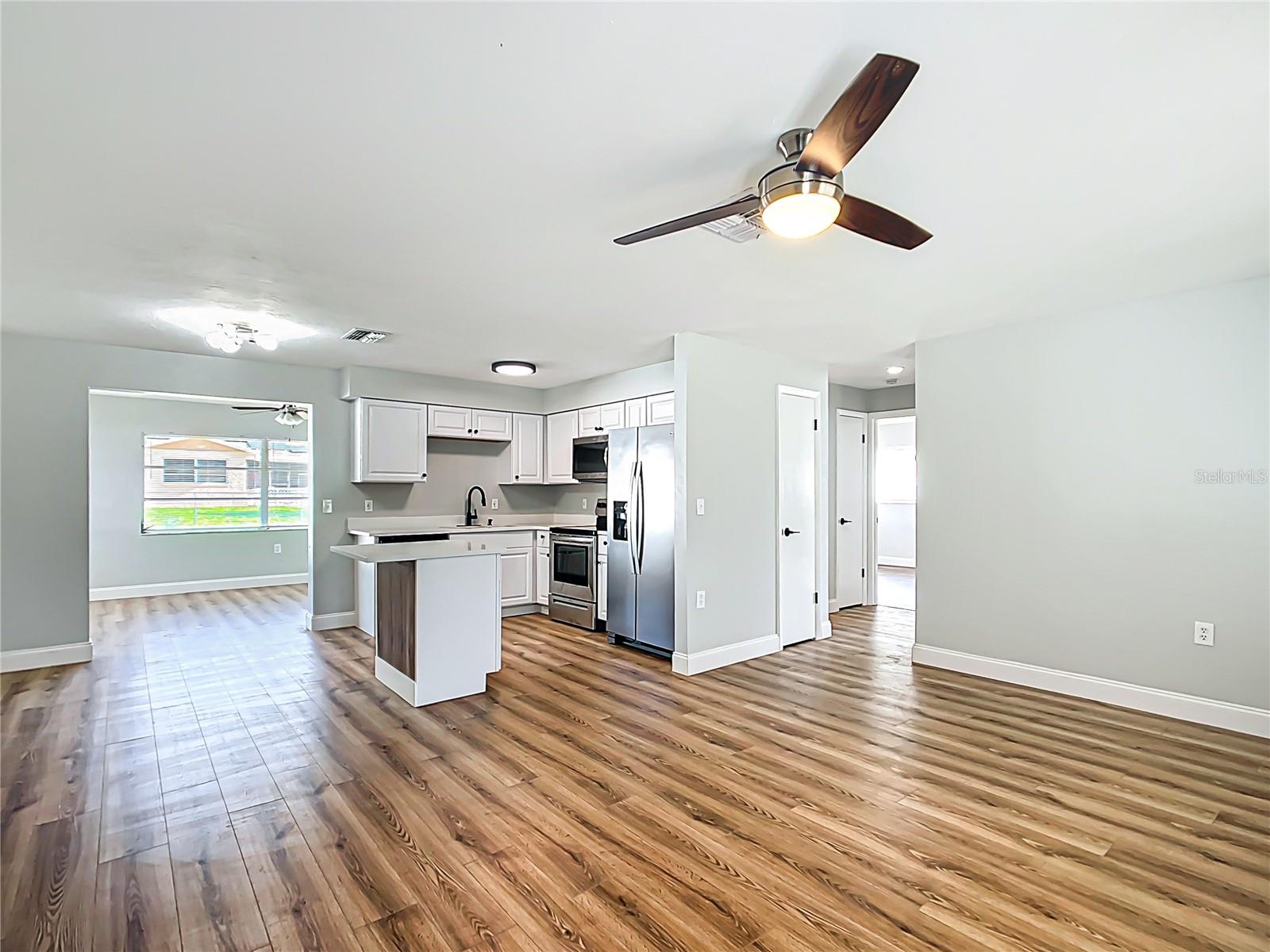 Image 3 of 25 For 43 Sj Kellner Boulevard