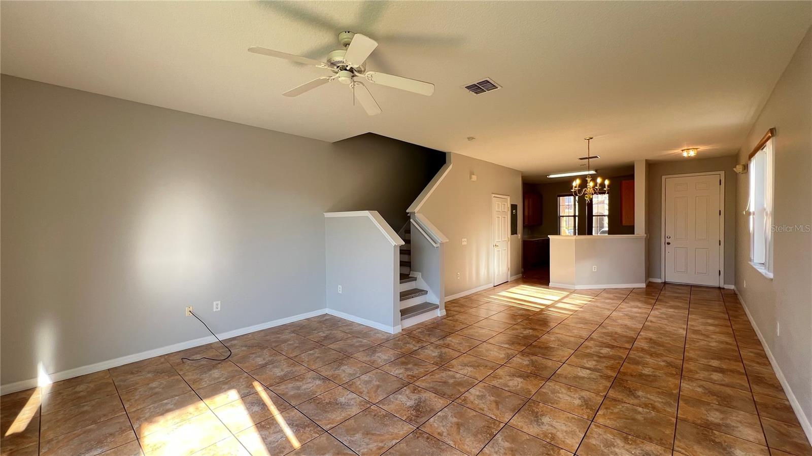 Image 21 of 36 For 5475 Paradise Cay Circle