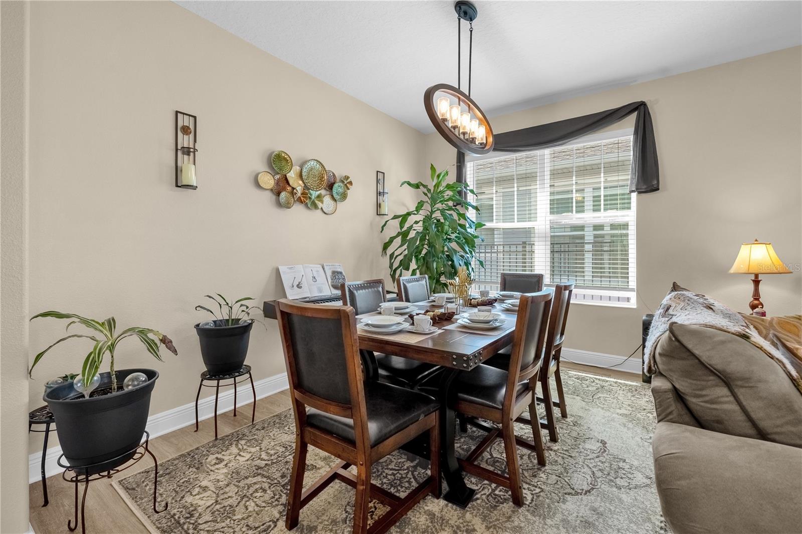 Image 10 of 53 For 4920 Blanche Court