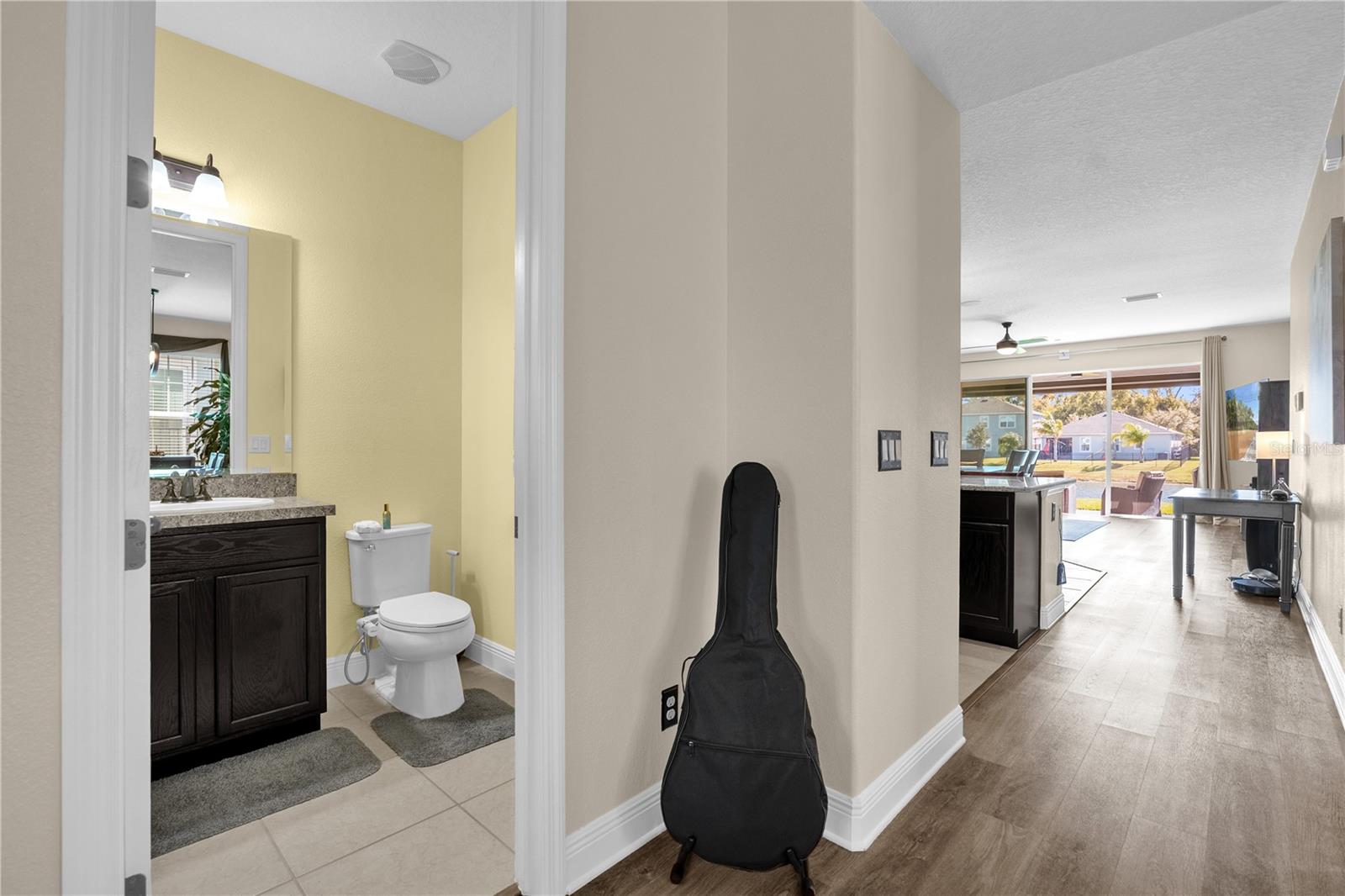 Image 11 of 53 For 4920 Blanche Court