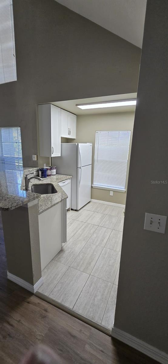 Image 8 of 19 For 9109 Lee Vista Boulevard 807