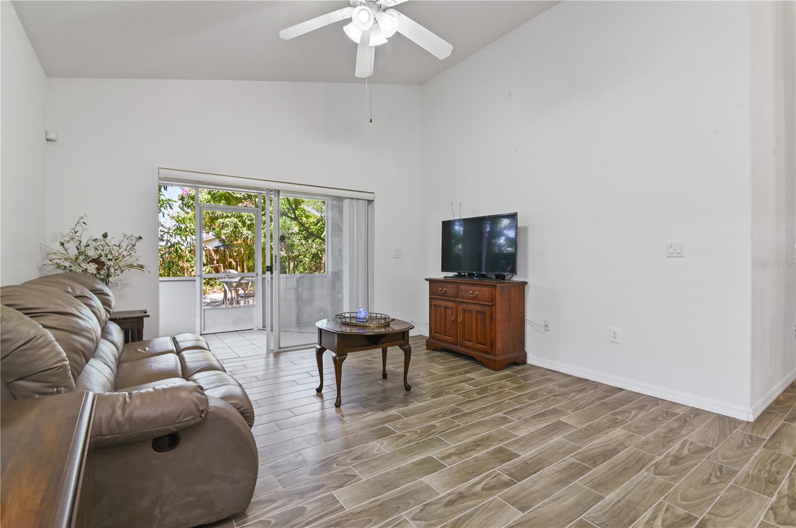 Image 37 of 71 For 4611 Eaglet Lane