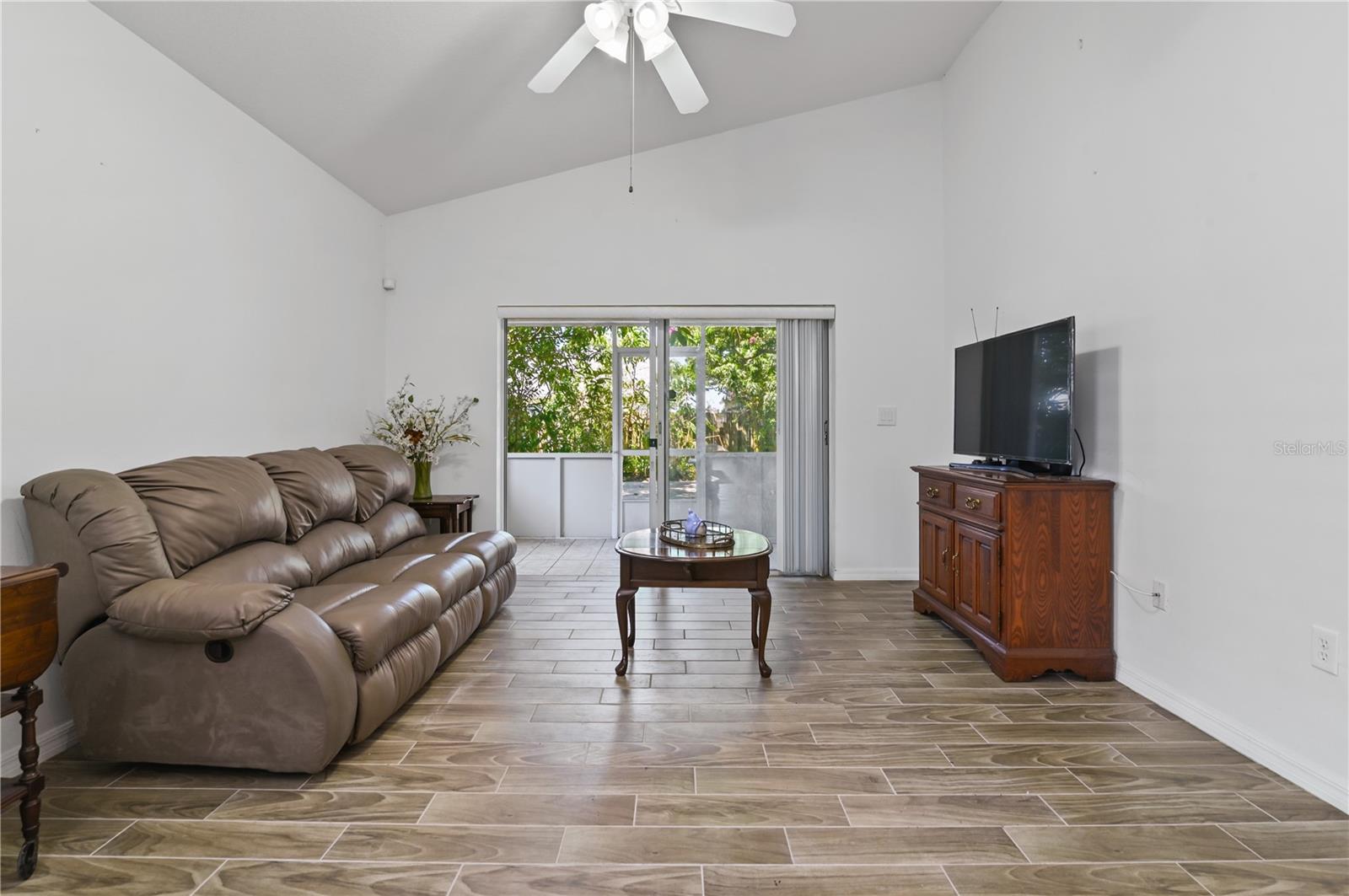Image 38 of 71 For 4611 Eaglet Lane