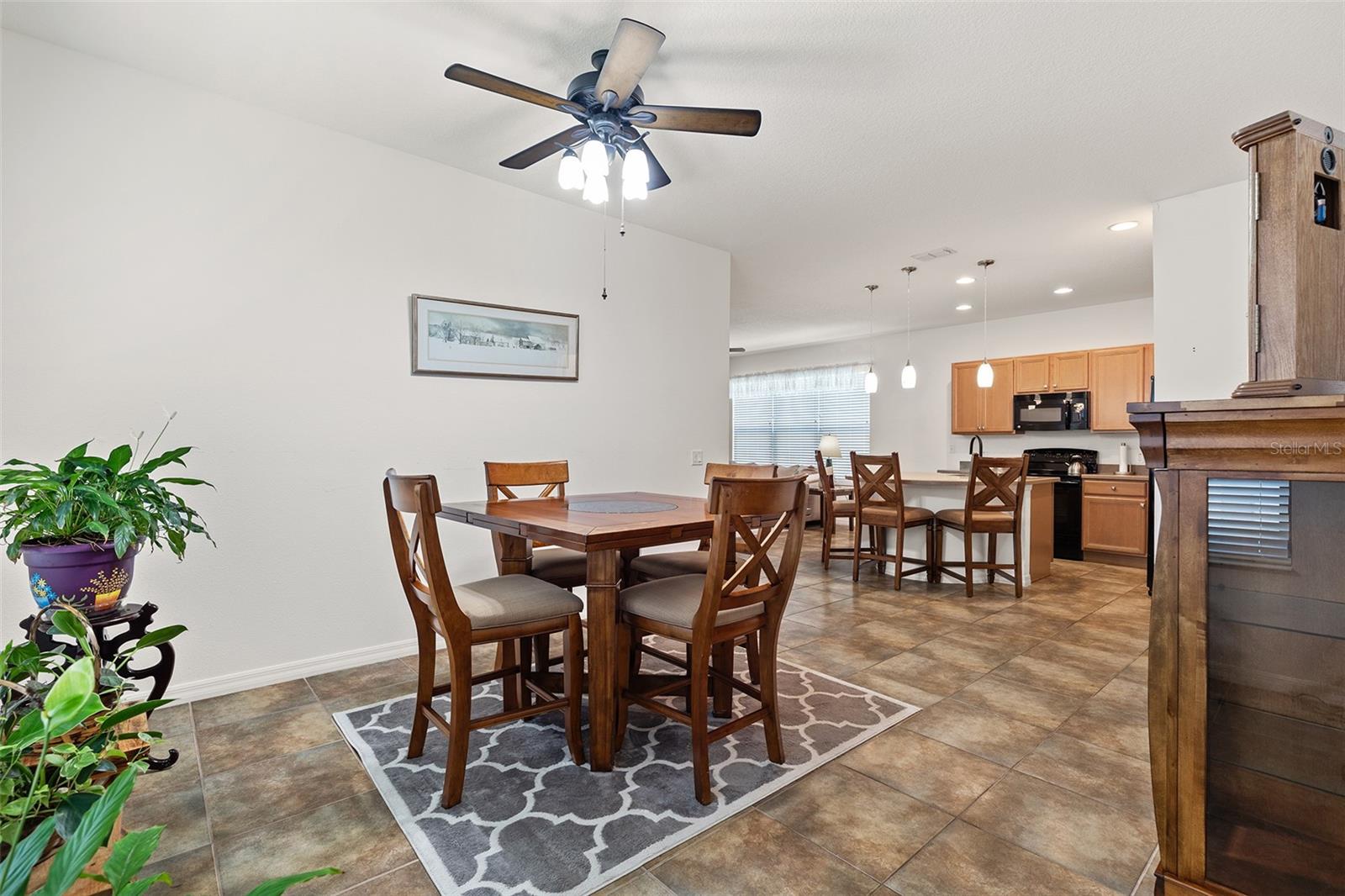 Image 11 of 33 For 1825 Pelican Hill Way