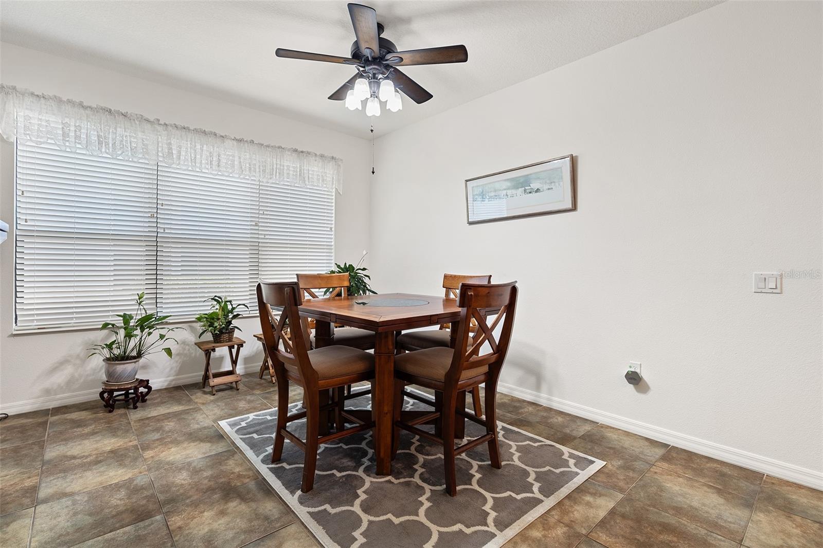 Image 12 of 33 For 1825 Pelican Hill Way