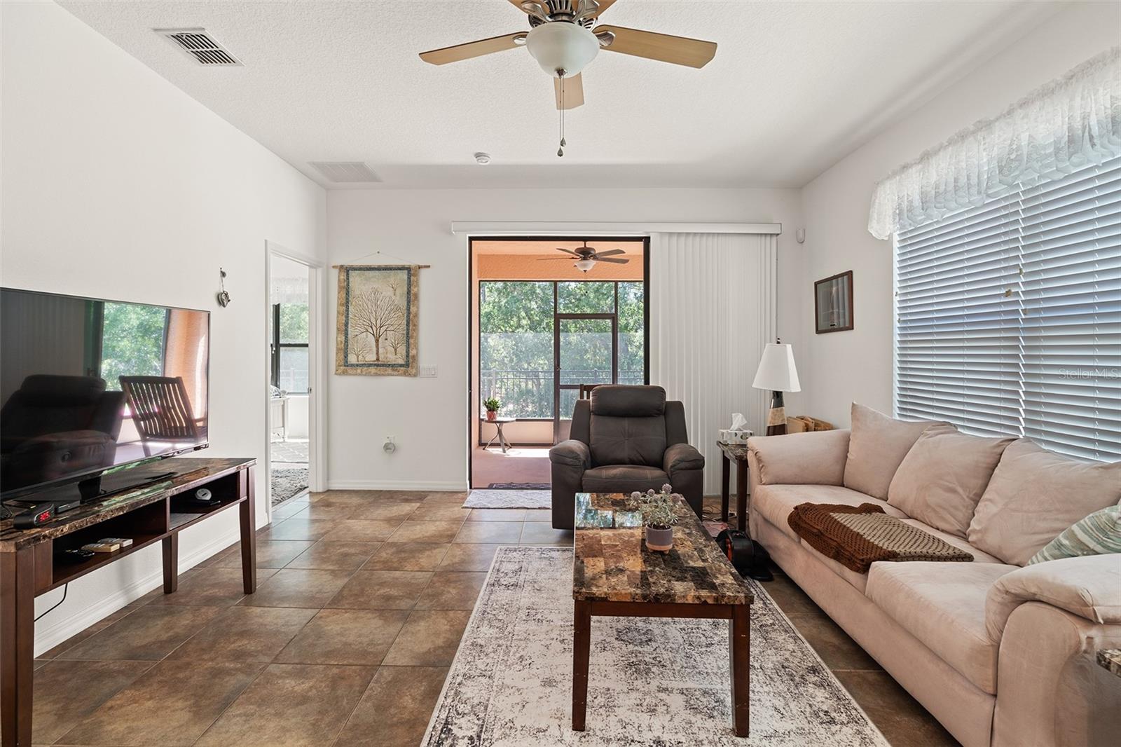 Image 18 of 33 For 1825 Pelican Hill Way
