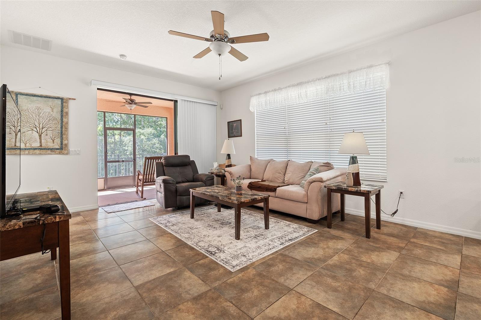 Image 19 of 33 For 1825 Pelican Hill Way