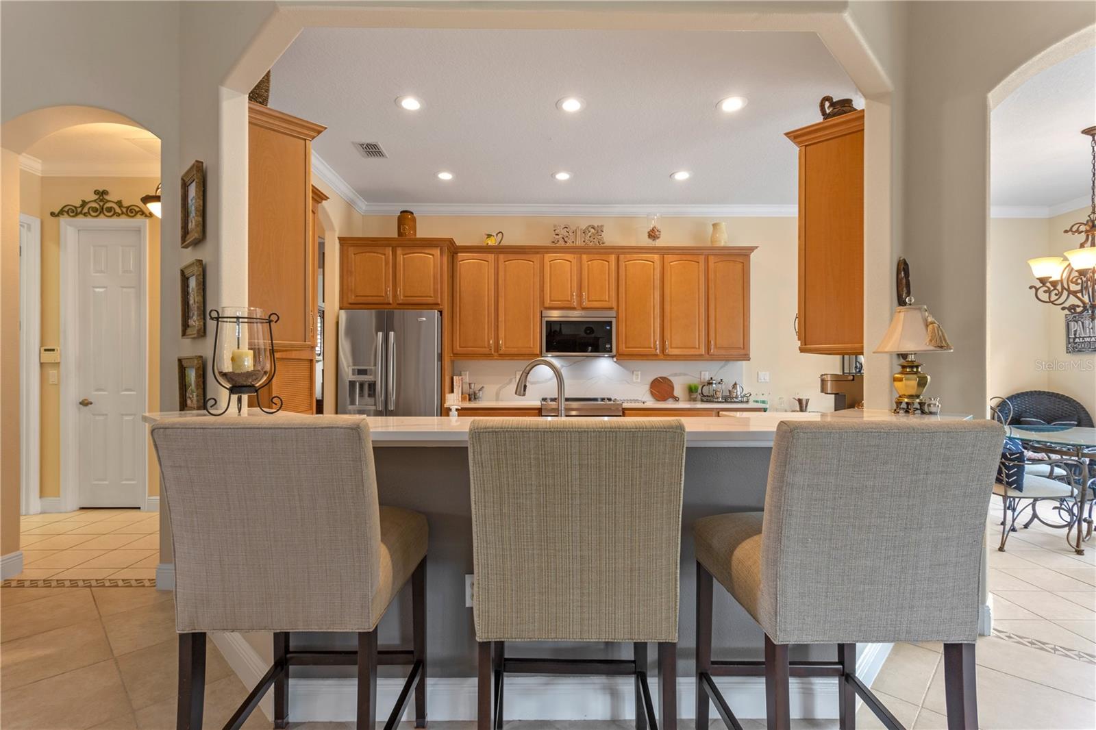 Listing photo id 8 for 133 Torino Lane