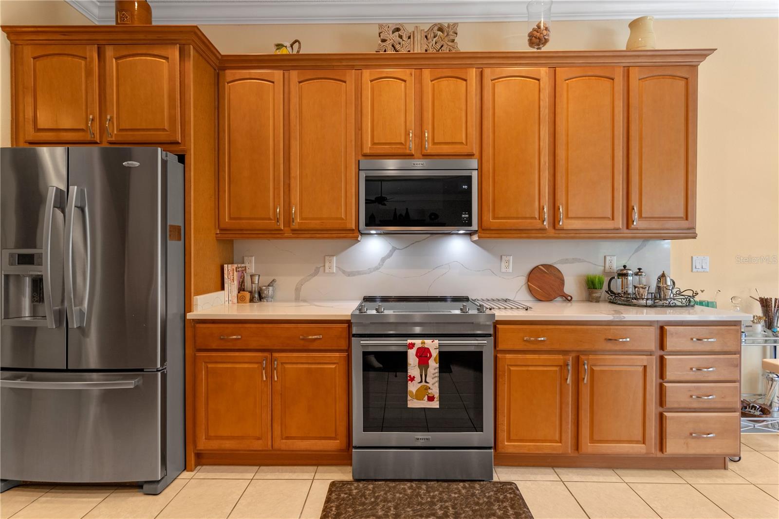 Listing photo id 11 for 133 Torino Lane