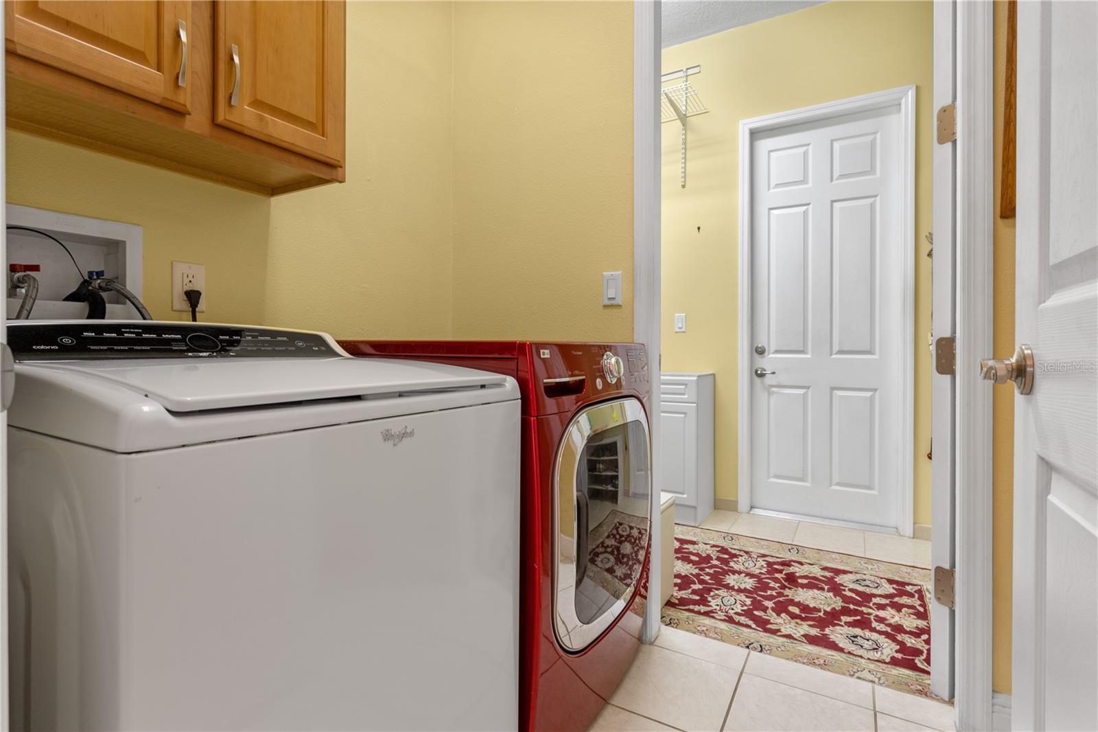 Listing photo id 20 for 133 Torino Lane