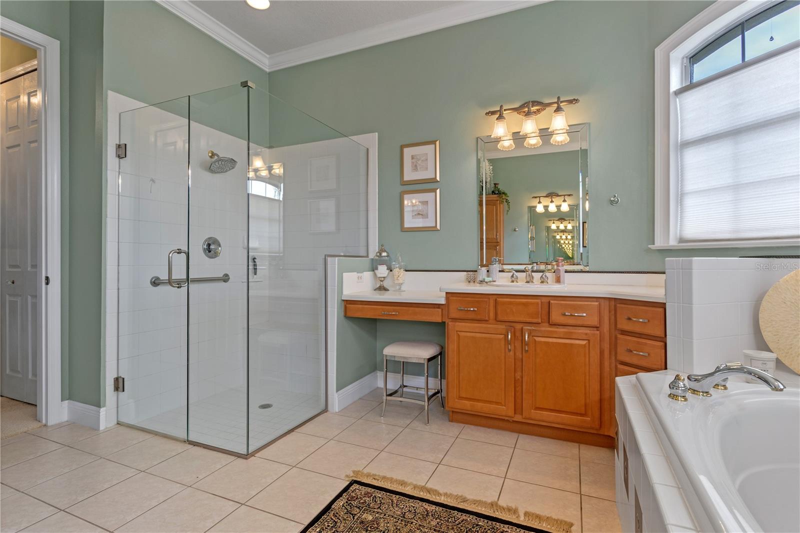 Listing photo id 27 for 133 Torino Lane