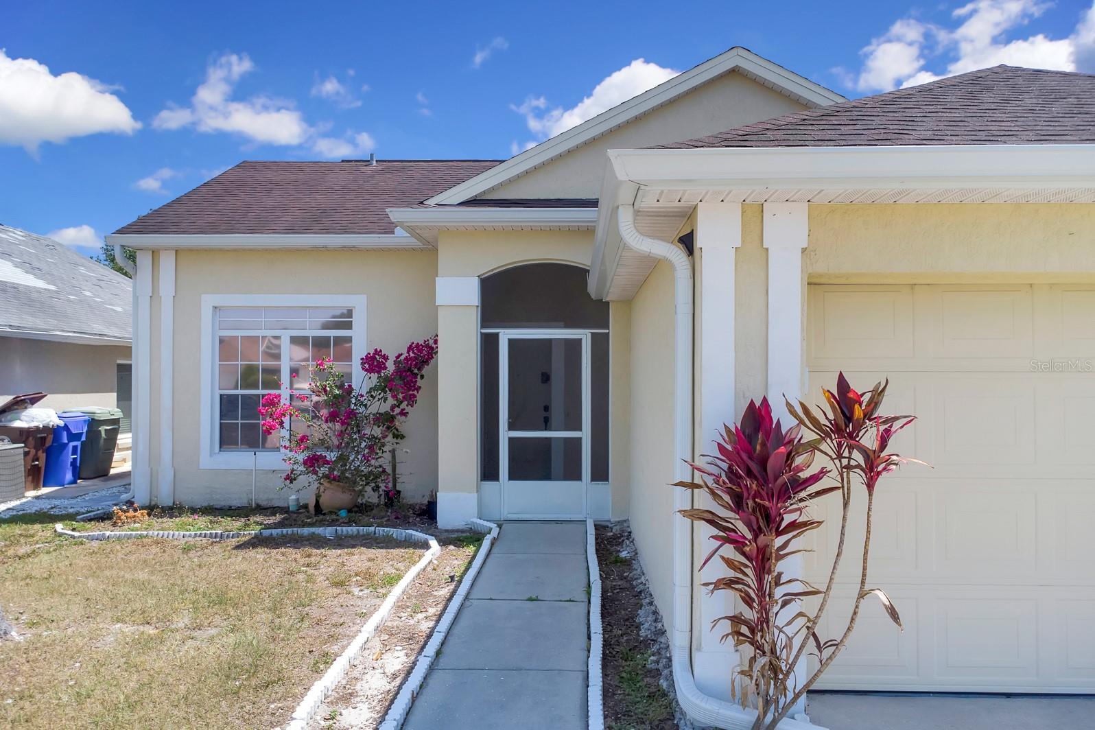 Image 3 of 23 For 2049 Shannon Lakes Boulevard
