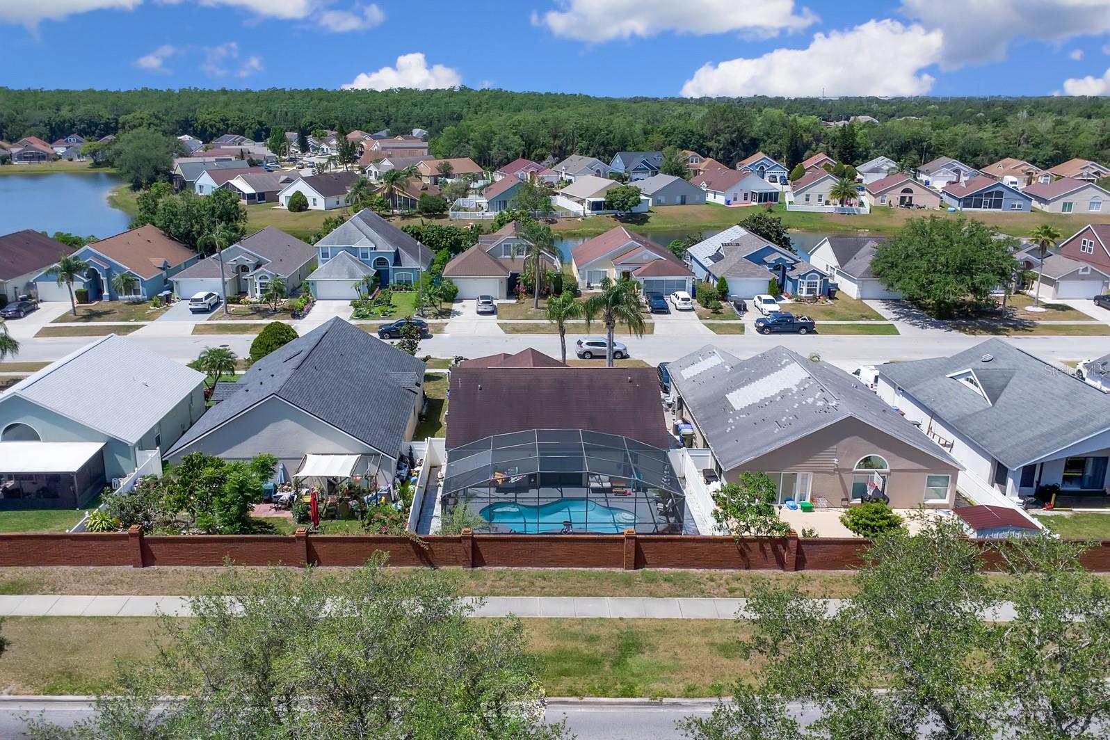 Image 9 of 23 For 2049 Shannon Lakes Boulevard