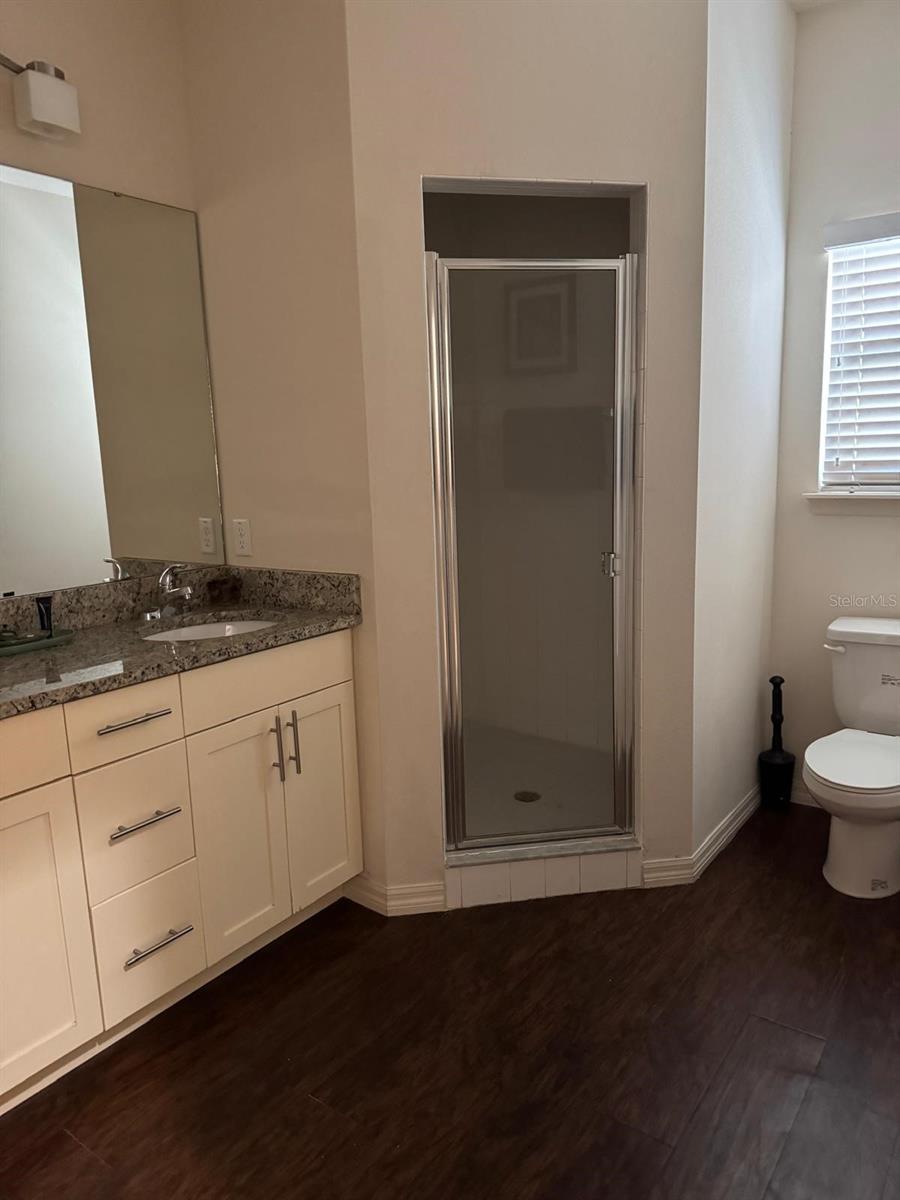 Image 13 of 23 For 8981 Shine Drive