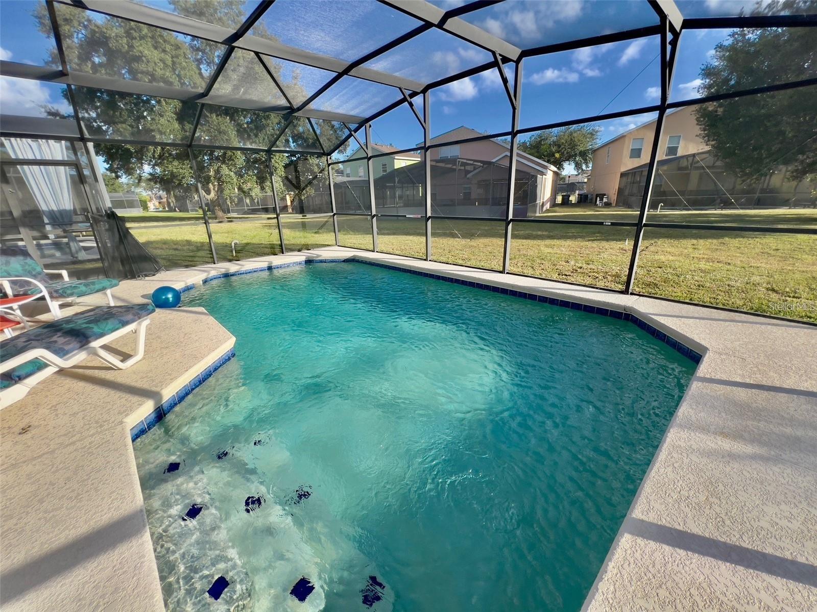 Image 16 of 18 For 297 Blue Jay Way