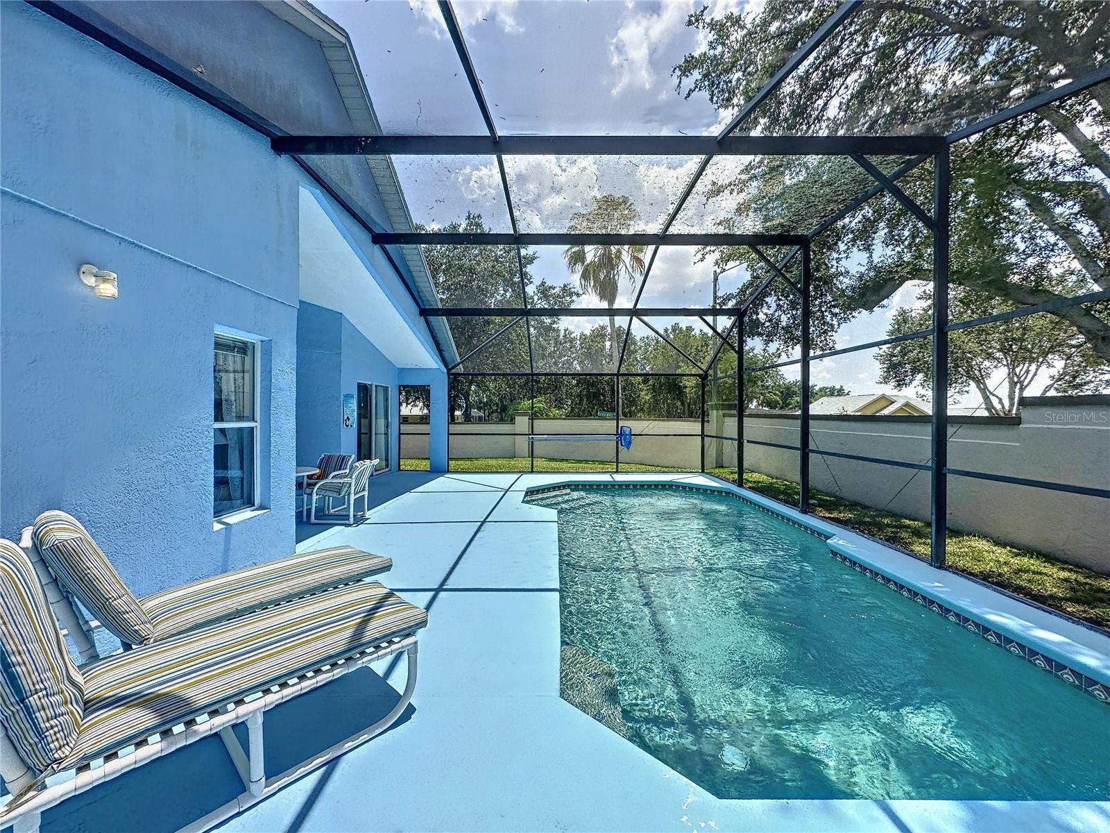 Image 4 of 37 For 1301 Rebecca Drive