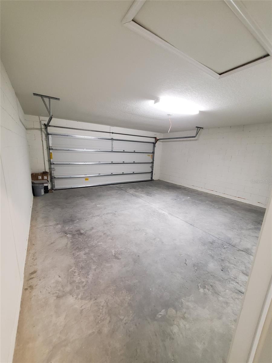 Image 4 of 20 For 2058 Ficus Street
