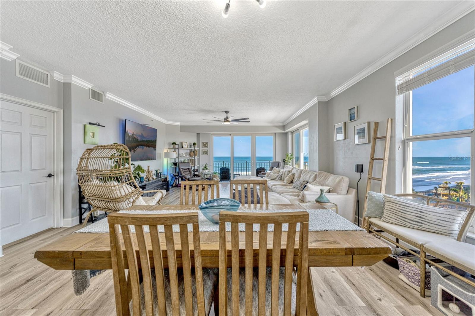 Image 20 of 52 For 2403 S Atlantic Avenue 501