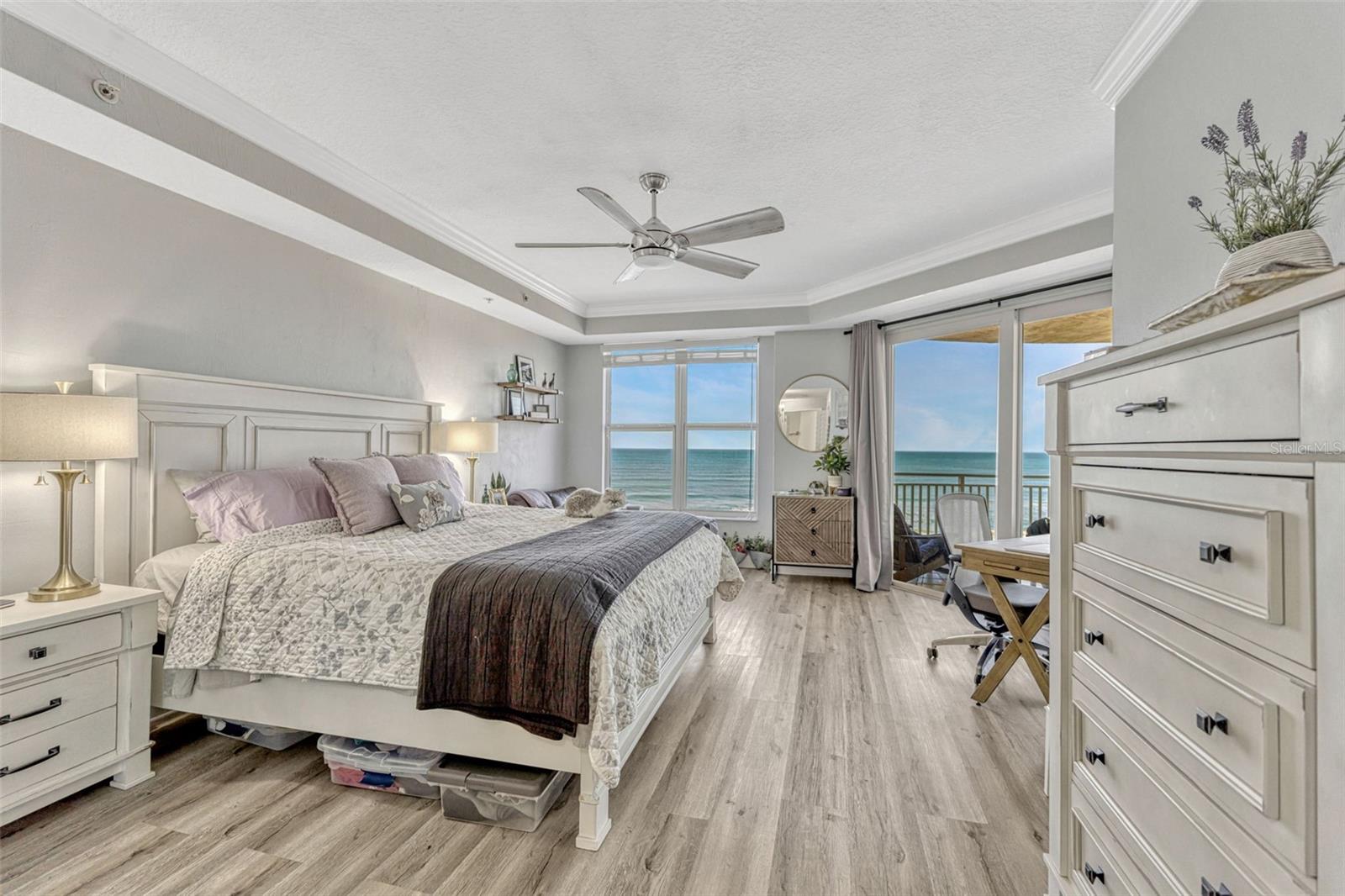 Image 36 of 52 For 2403 S Atlantic Avenue 501