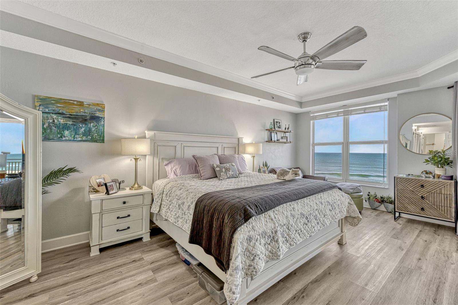Image 37 of 52 For 2403 S Atlantic Avenue 501