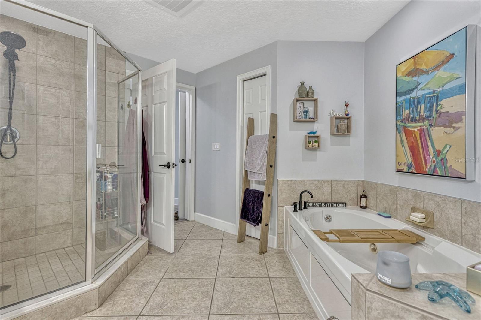 Image 42 of 52 For 2403 S Atlantic Avenue 501