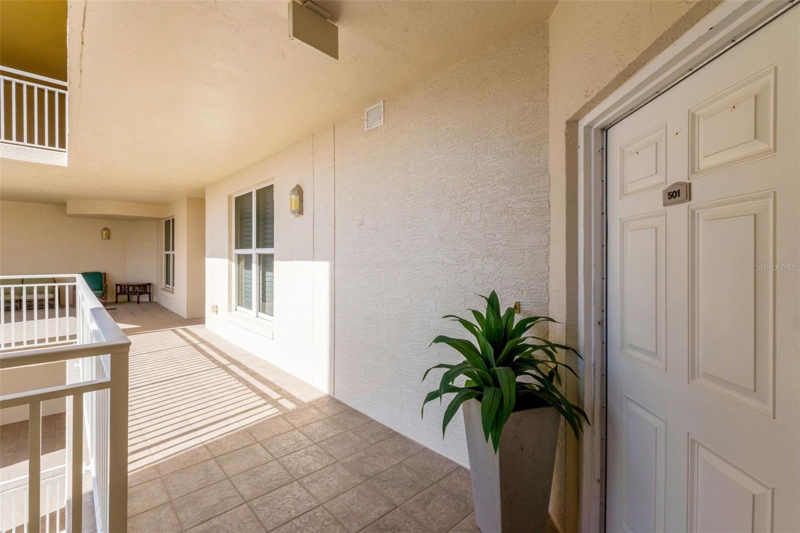 Image 44 of 52 For 2403 S Atlantic Avenue 501
