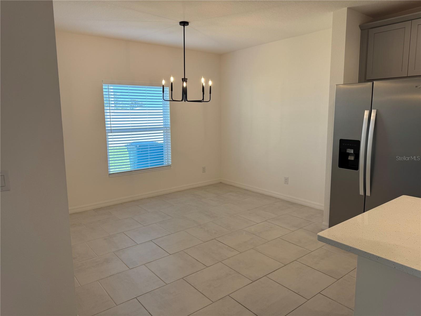 Image 6 of 17 For 3649 Yarian Drive