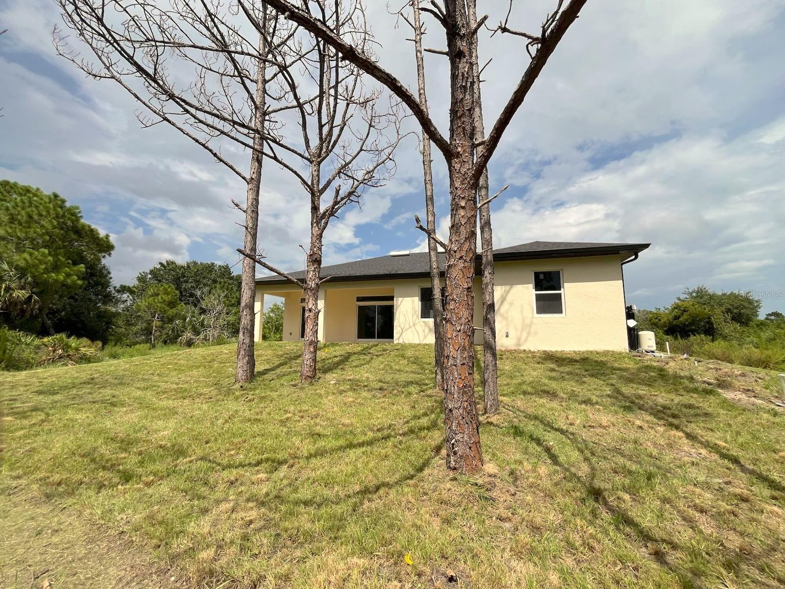 Image 41 of 43 For 1043 Brenton Avenue
