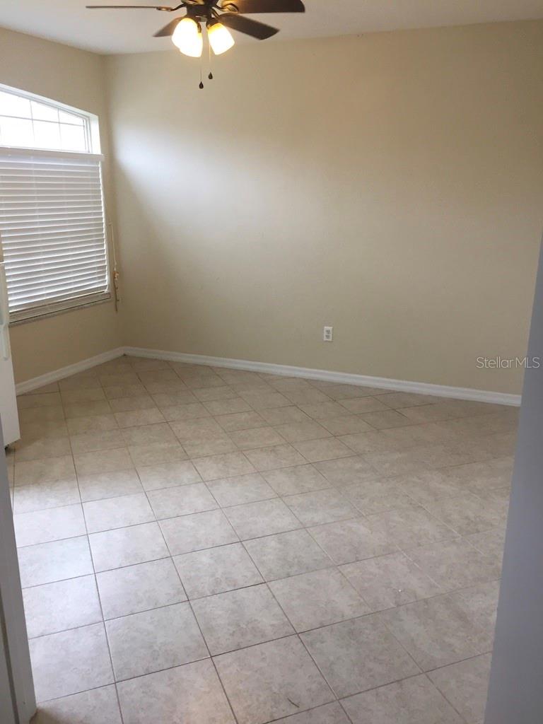 Image 7 of 9 For 227 Orchid Drive
