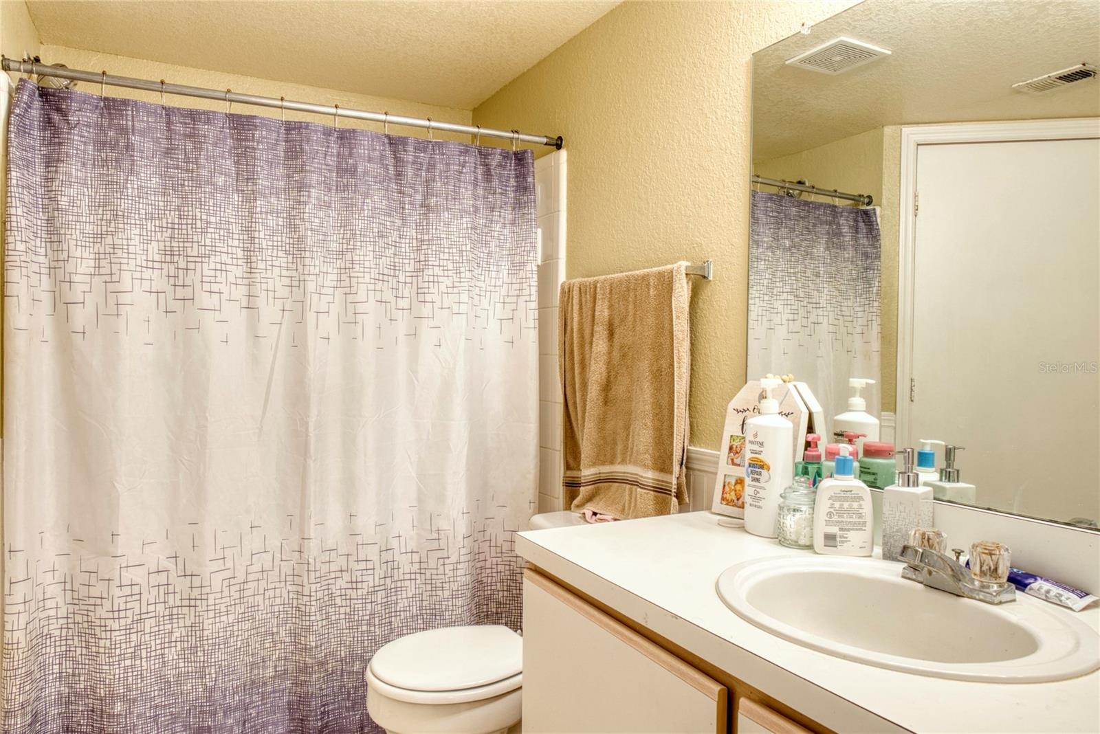 Image 8 of 10 For 2203 Key West Court 432