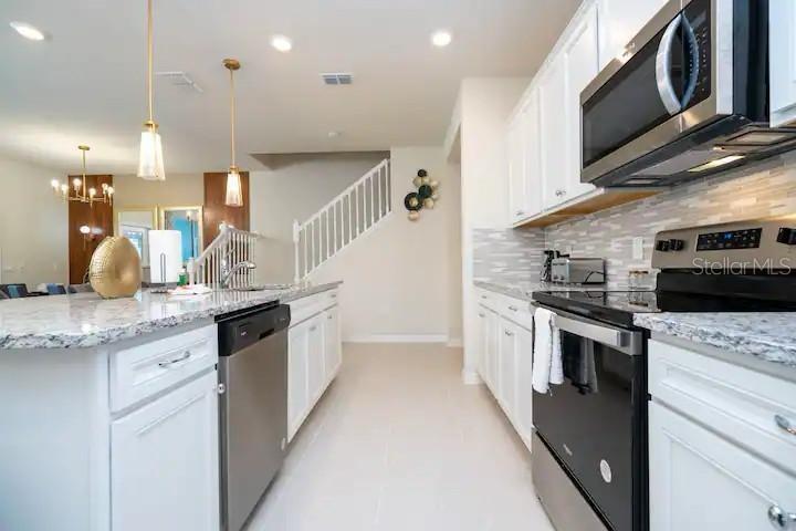 Image 15 of 26 For 3834 Lana Avenue