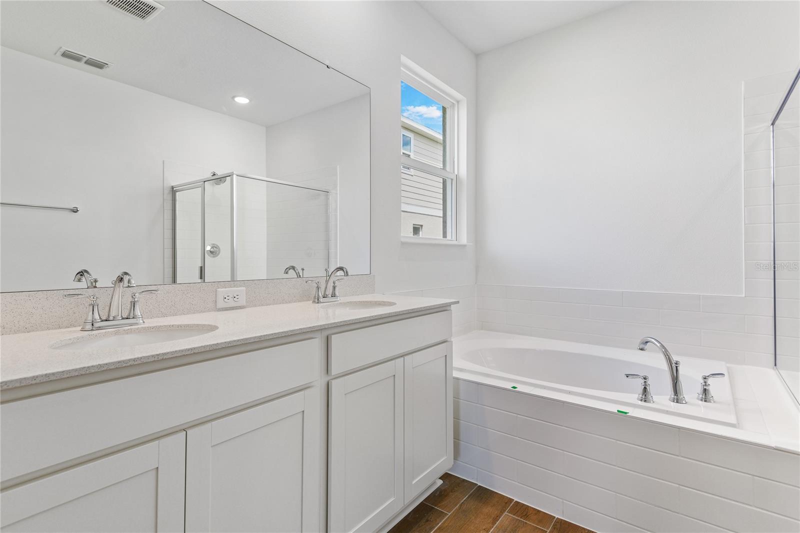 Image 12 of 19 For 1126 Olivine Avenue