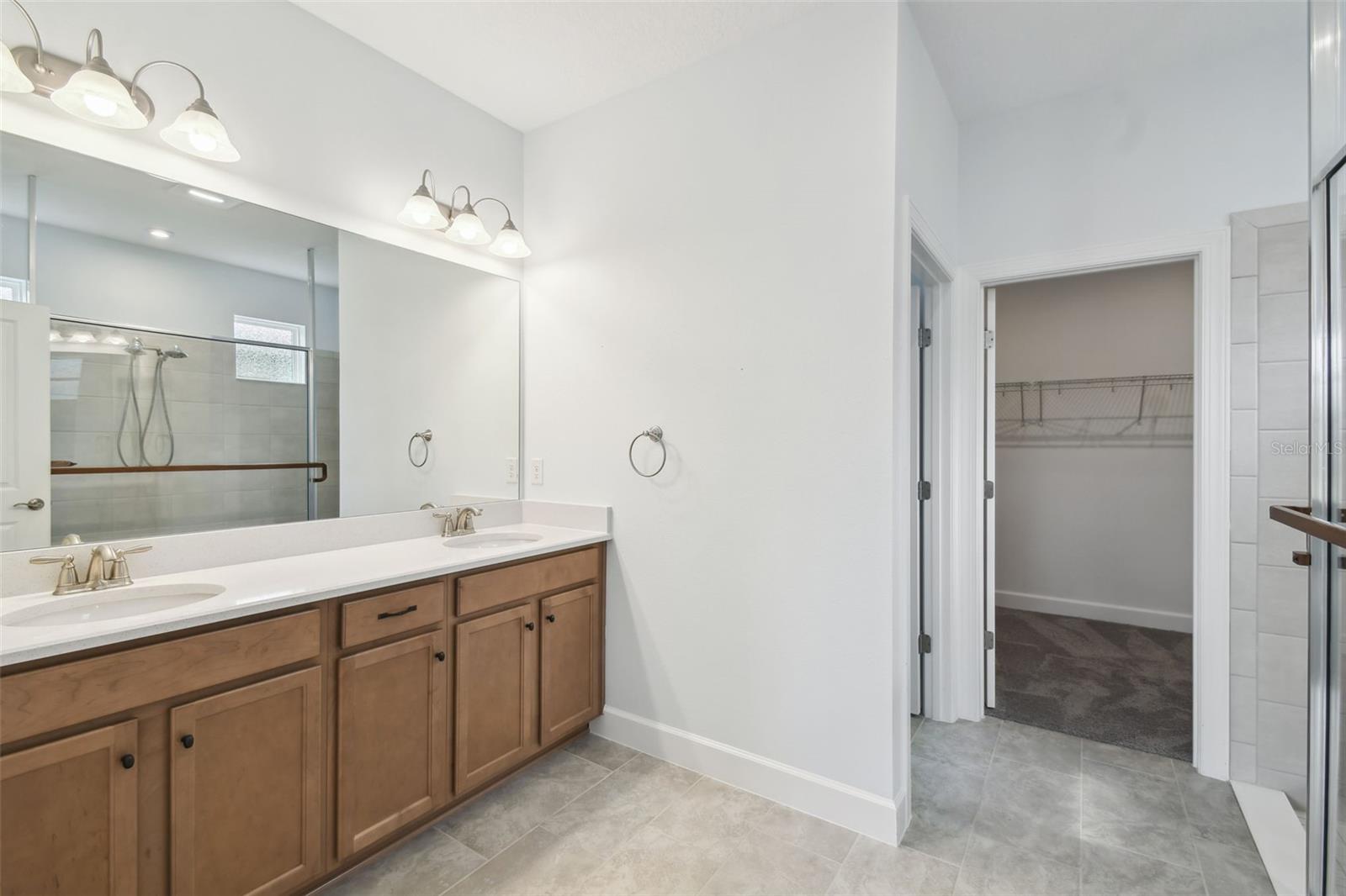 Image 19 of 61 For 204 Bella Cortina Dr