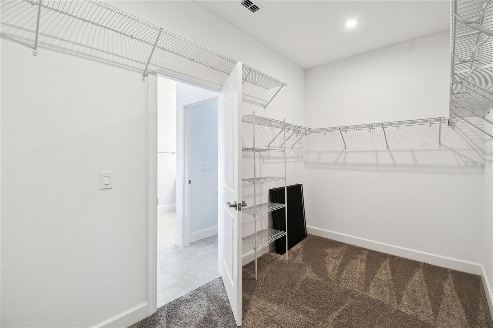Image 22 of 61 For 204 Bella Cortina Dr