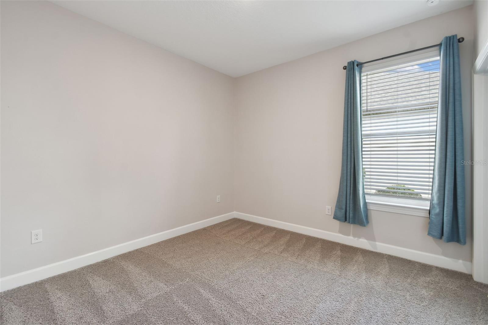 Image 24 of 61 For 204 Bella Cortina Dr