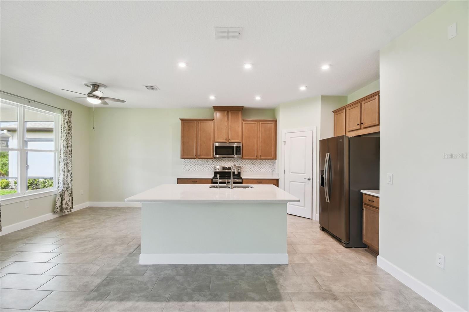 Image 9 of 61 For 204 Bella Cortina Dr