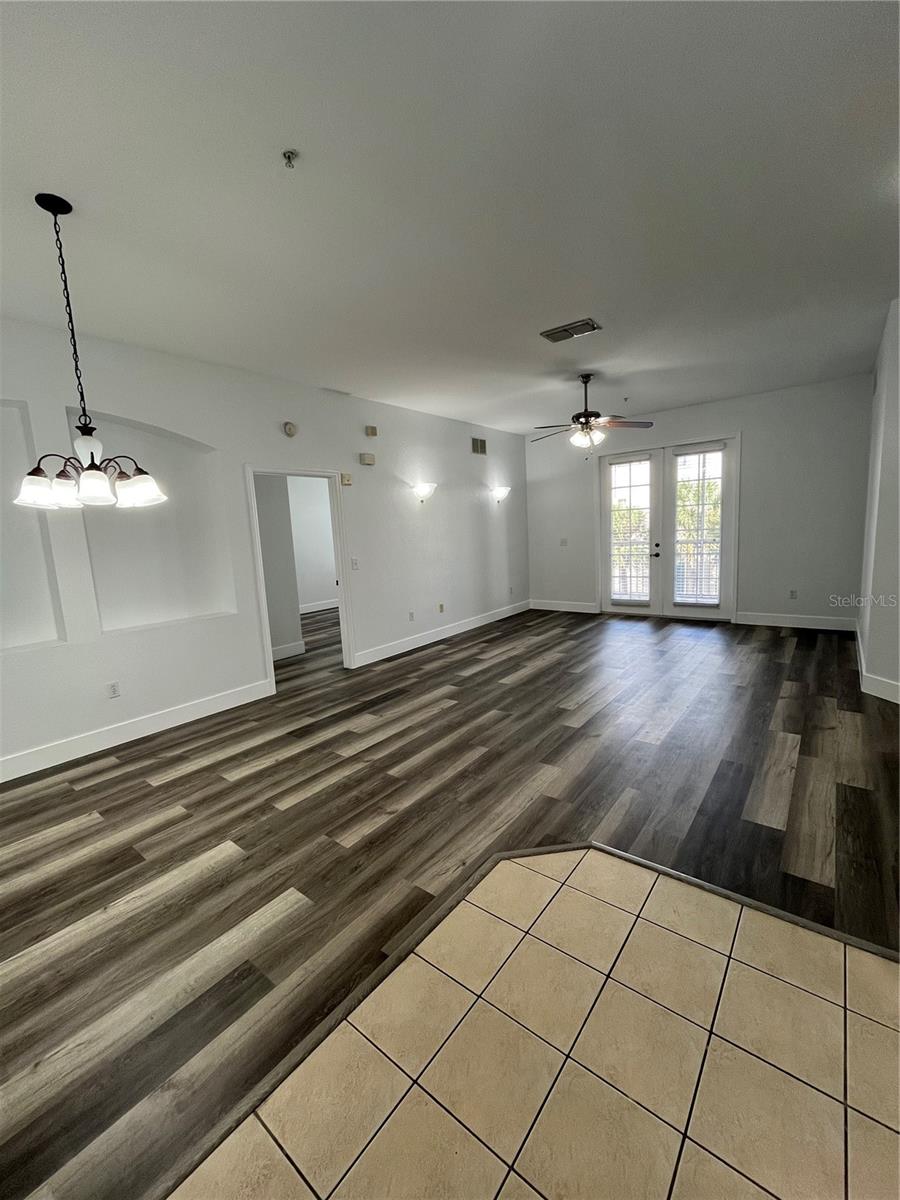 Image 2 of 17 For 3301 Whitestone Circle 204